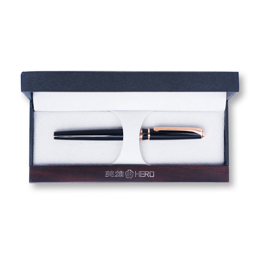 701-10K Fountain Pen Fine
