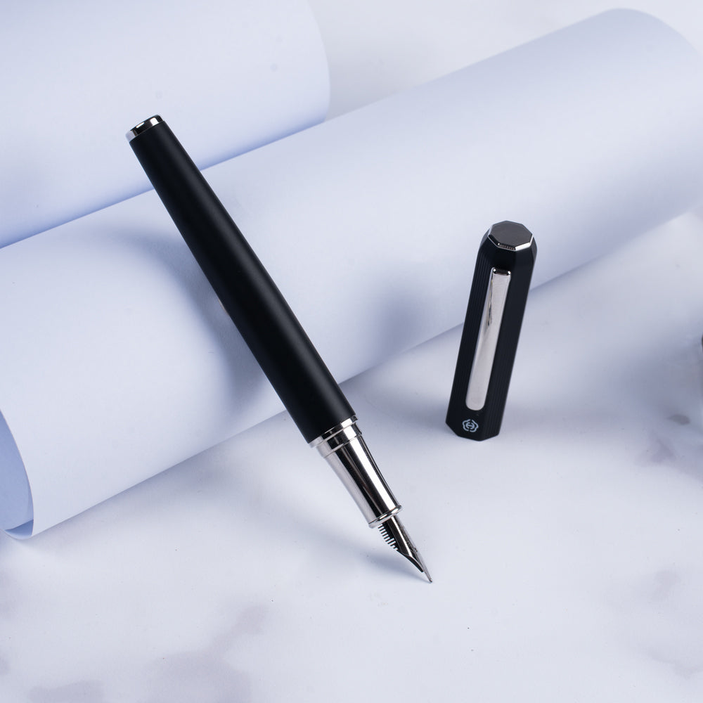 Hero H625 Fine Fountain Pen – Premium Matte Black Metal Pen